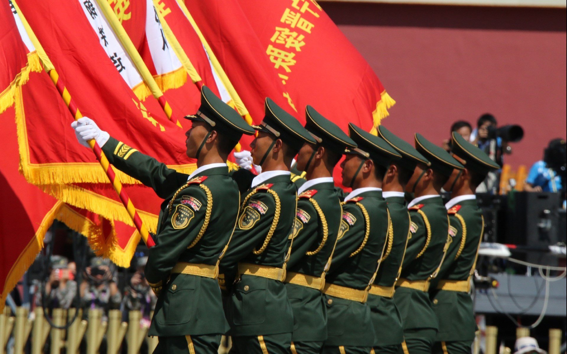 九游娱乐(jiuyou)官方网站-强强对话！欧洲杯预选赛中的势均力敌，欧洲杯 预选赛