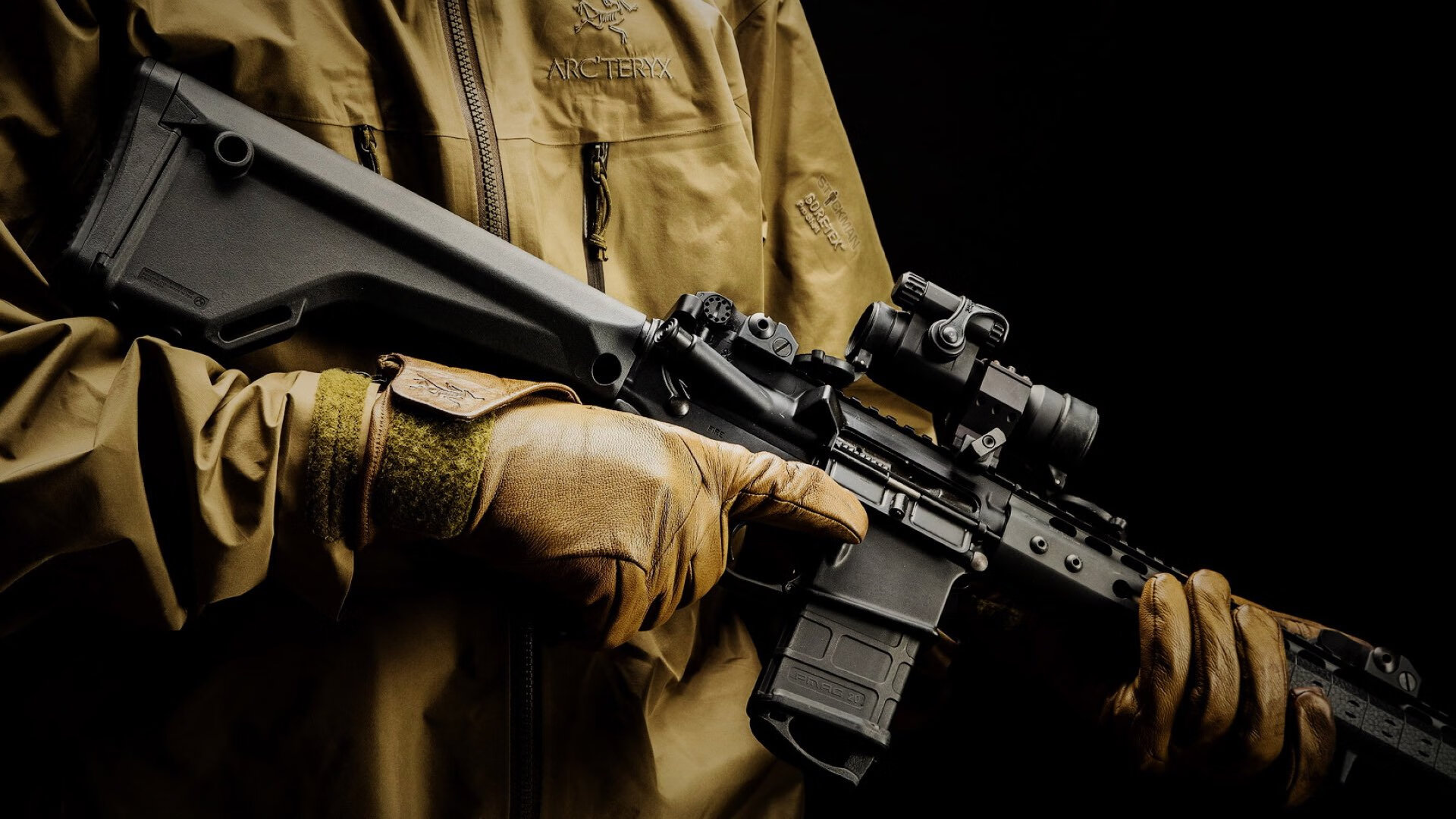 九游-意甲攻防对决：精彩瞬间层出不穷，意甲对抗强度