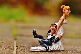 九游官网下载电脑版-羽毛球新人在国际赛场崭露头角，羽毛球运动员进场视频